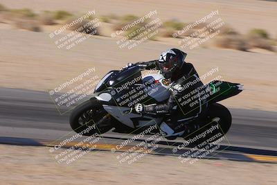 media/Dec-10-2023-SoCal Trackdays (Sun) [[0ce70f5433]]/Turn 9 Inside Set 2 (1115am)/